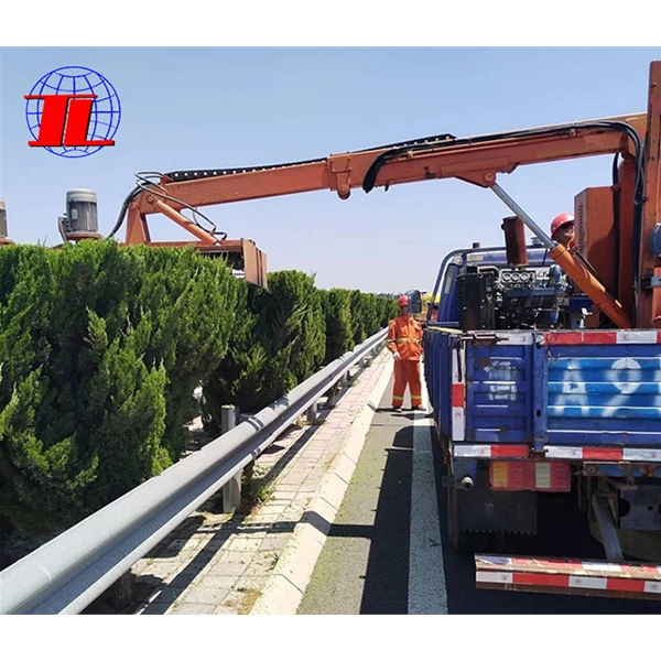 綠籬修剪機(jī)