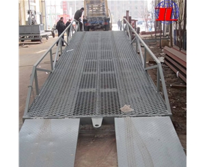 移動式登車橋